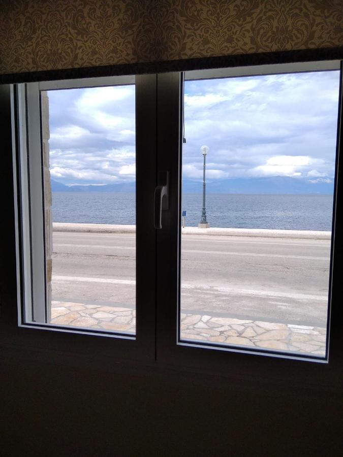 Вілла Lykoporia Seaside House Likoporia Екстер'єр фото