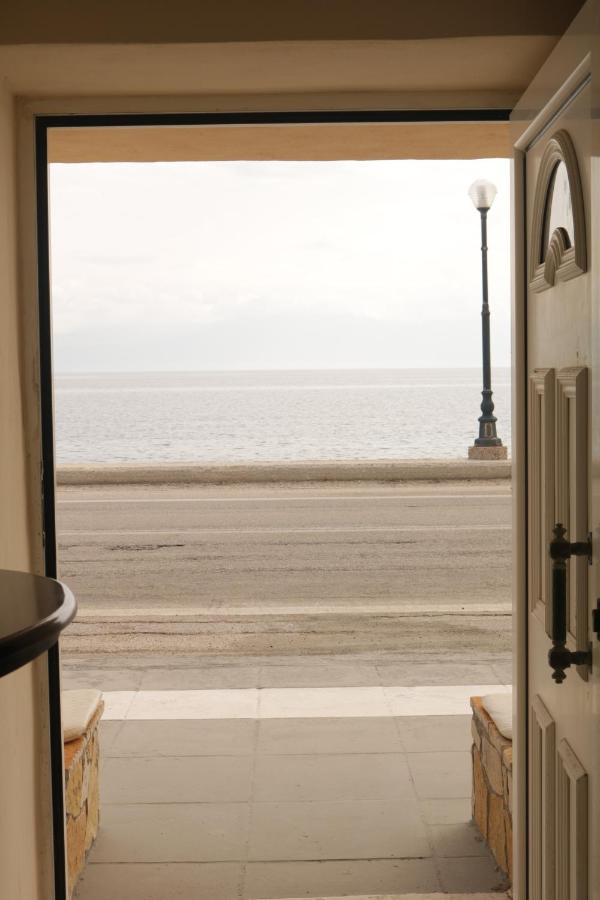 Вілла Lykoporia Seaside House Likoporia Екстер'єр фото